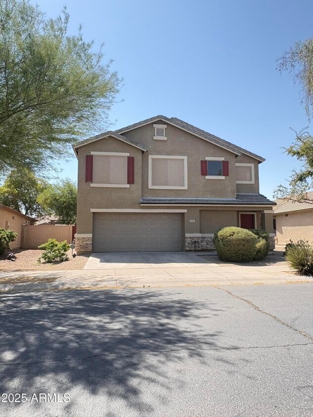 Foto principal - 1248 N 161st Ave