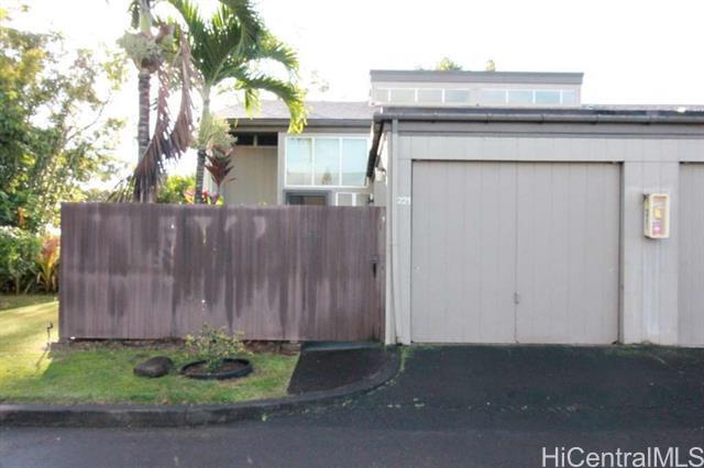 Foto principal - 95-35 Kahoea St