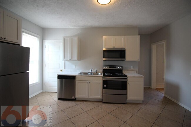 Foto del edificio - 27 National Ave SW