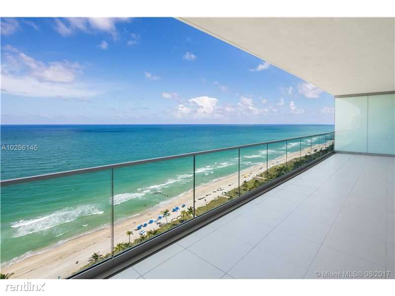 Primary Photo - 10201 Collins Ave