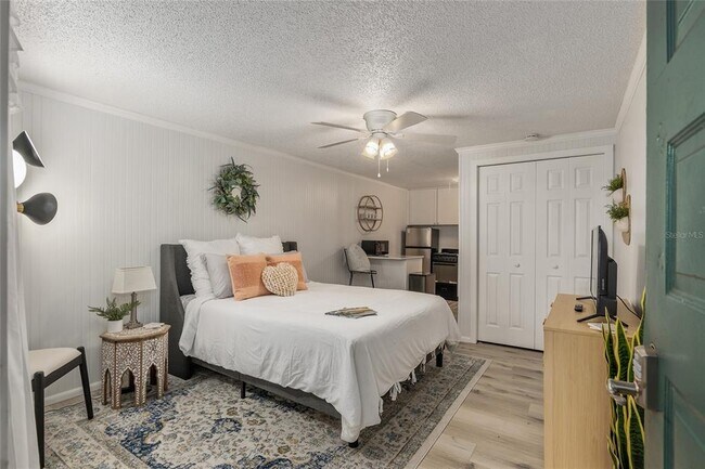 Foto del edificio - 2490 SW 14th Dr