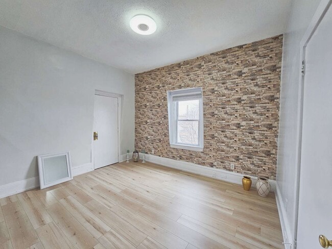 Foto del edificio - 23 Benedict St