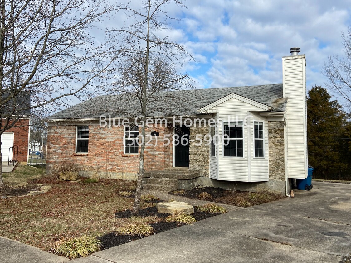 1616 Hopkins Ct, La Grange, KY 40031 House Rental in La Grange, KY