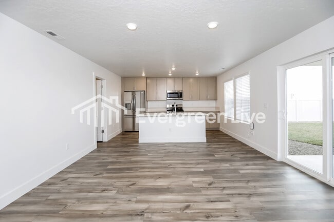 Building Photo - 9094 W Inspirado St