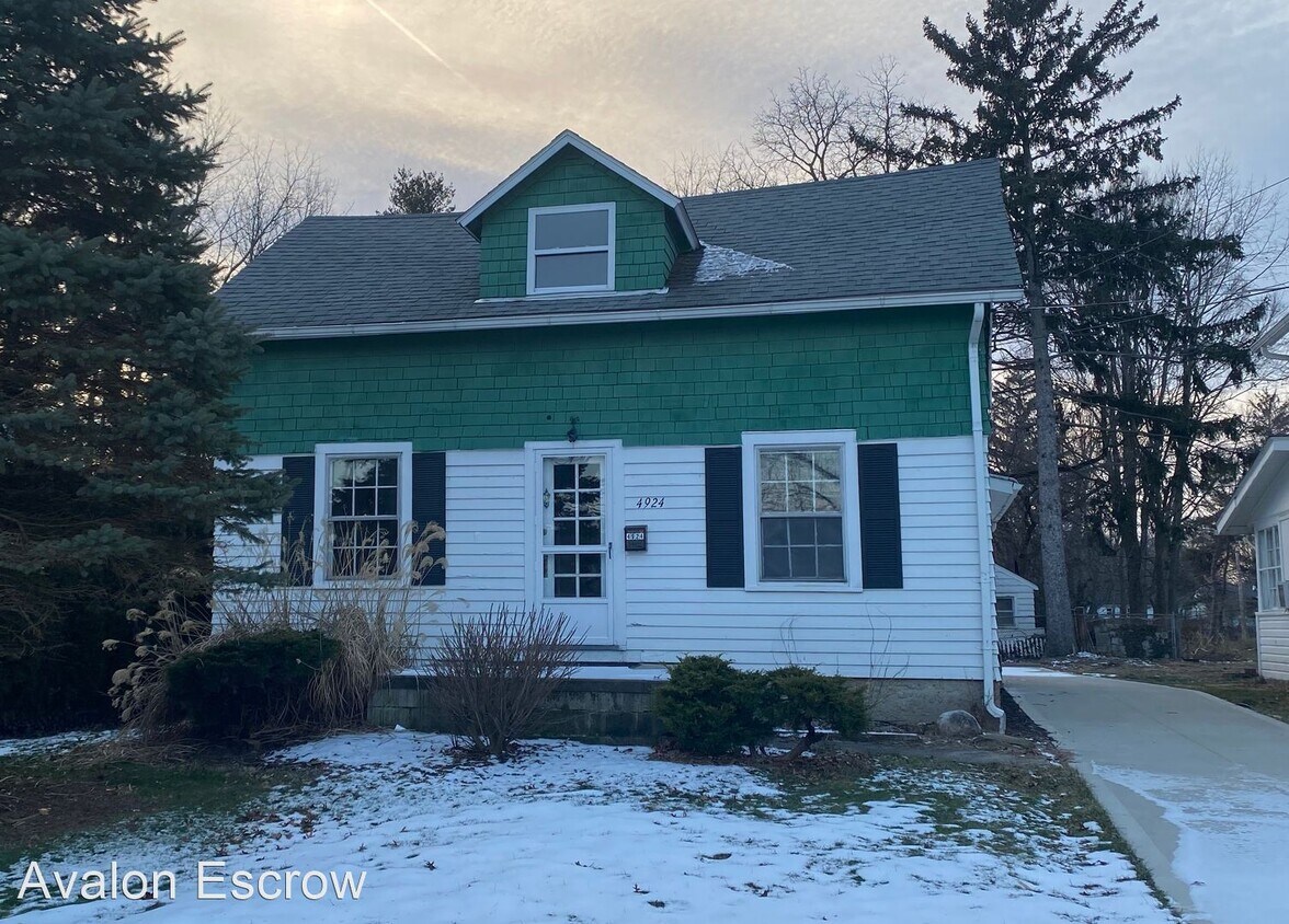 4924 W 220th St, Fairview Park, OH 44126 House Rental in Fairview