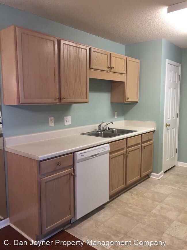 Foto del edificio - 3 br, 2 bath House - 103 Pelham Square Way