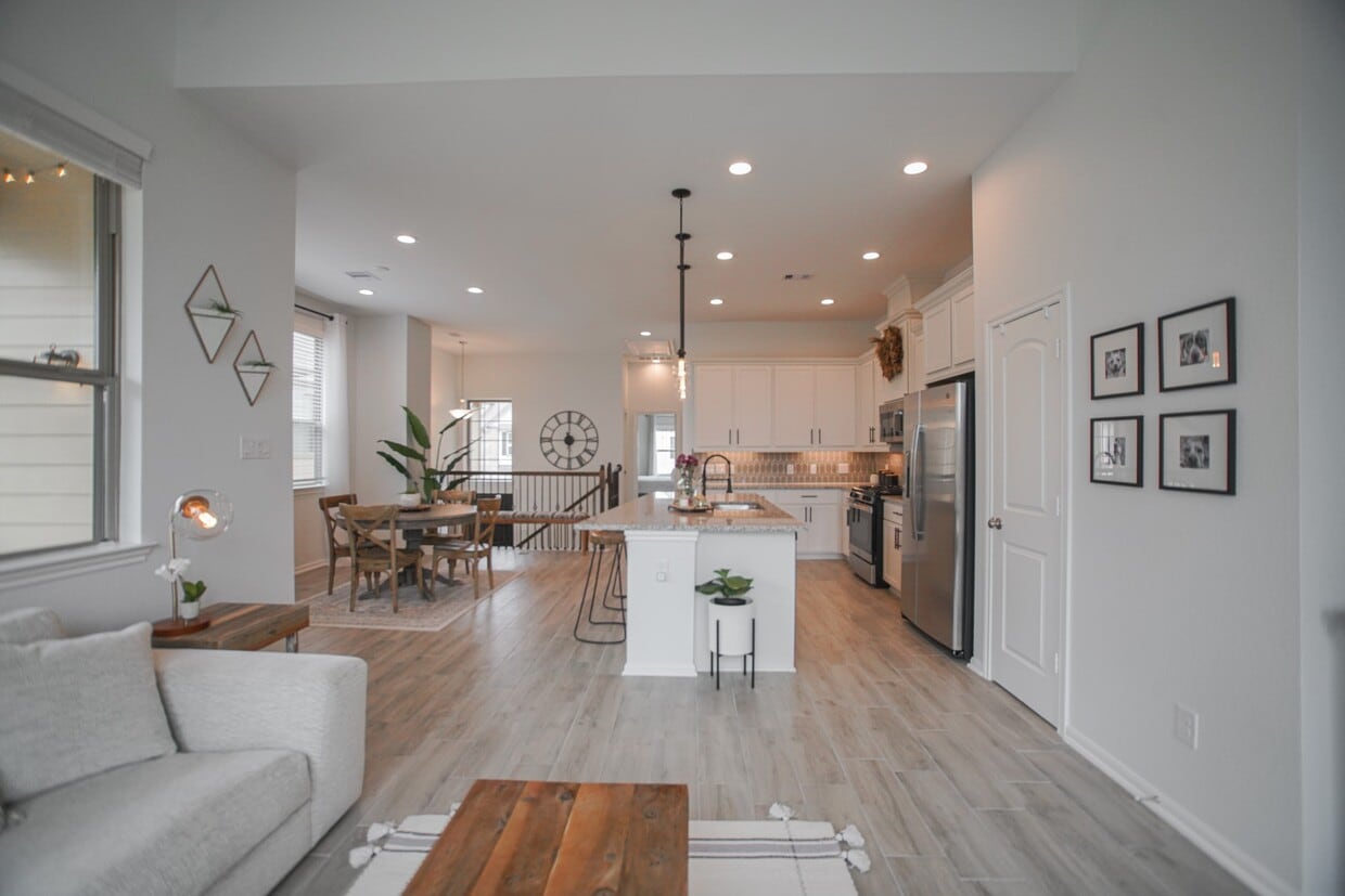 Foto principal - 4232 Merry Mill Dr