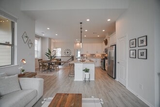 Building Photo - 4232 Merry Mill Dr