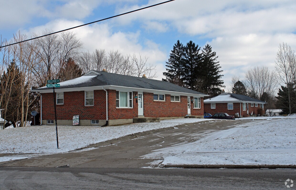 Primary Photo - 2403-2421 Bellevue Pl