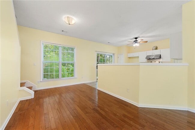 Building Photo - 3345 Oxwell Dr NW