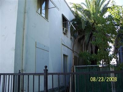 Otros - 430 E Acacia St