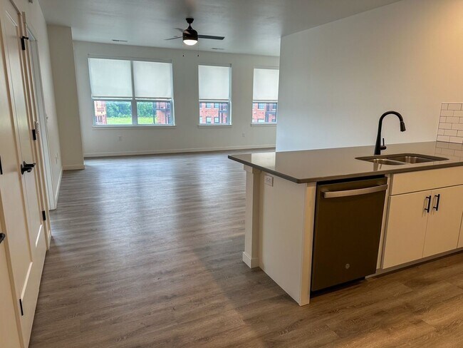 Foto del edificio - 1051 Quarry Ln