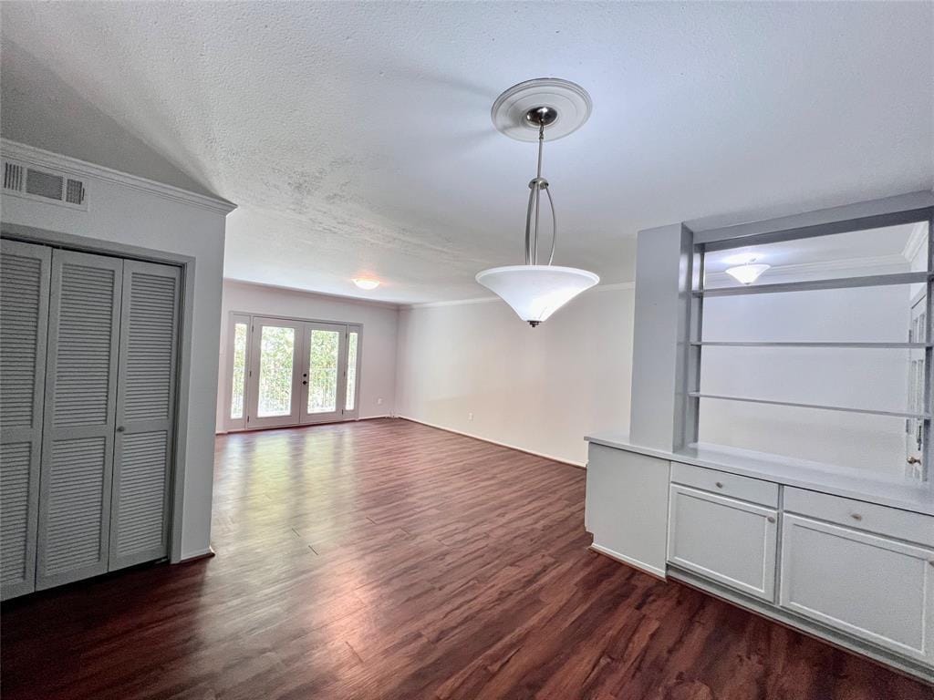 2224 S Piney Point Rd Unit 215, Houston, TX 77063 Condo for Rent in