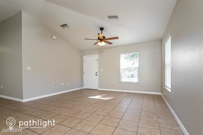Foto del edificio - 3 br, 2 bath House - 2806 94Th Street E UNIT