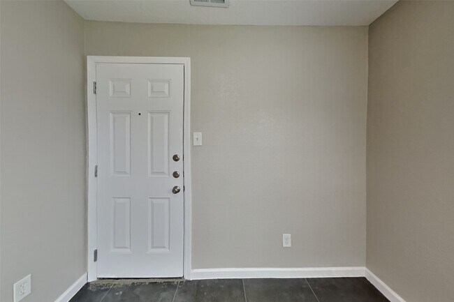 Foto del edificio - 16778 N Thrasher Dr