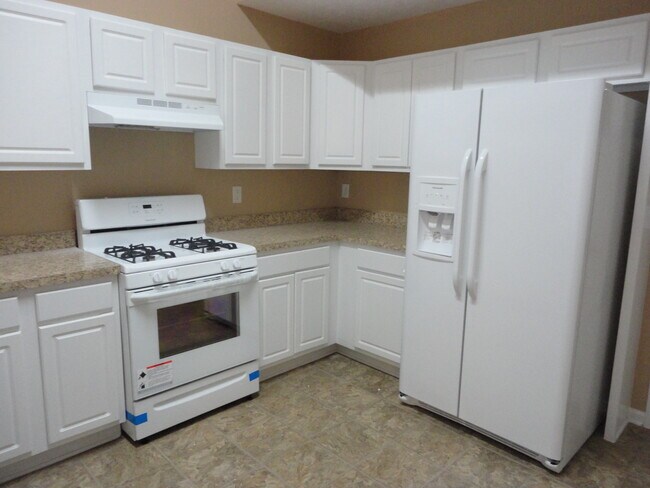 Foto del edificio - 725 Windsor Brook Ln