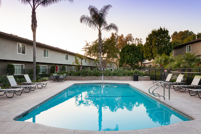 Building Photo - Yorba Linda Pines Apartments