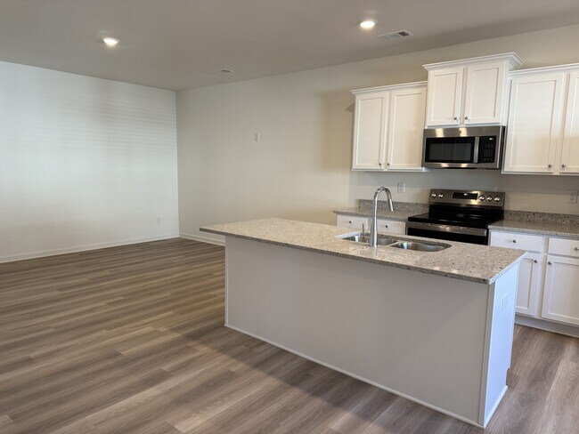 Photo - 1583 Salem Dr Townhome