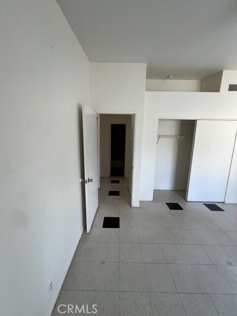 Foto del edificio - 1922 Bunker Ave