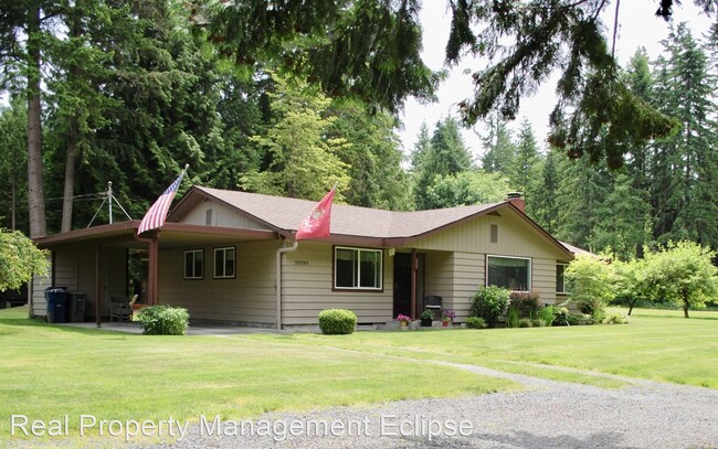 Foto del edificio - 3 br, 1.5 bath House - 20205 43rd Ave SE