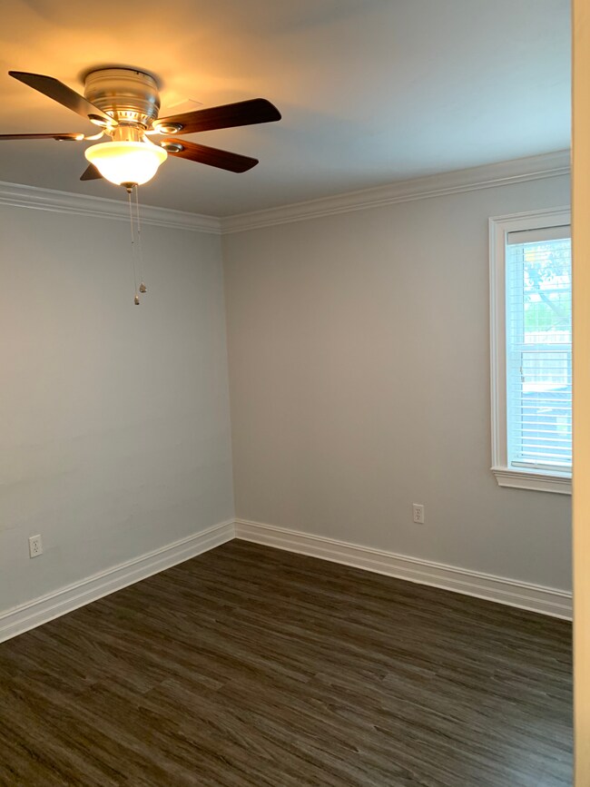 Foto del edificio - La Mediterranean