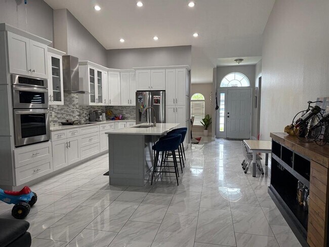 Foto del edificio - 4706 Doral Pointe Dr