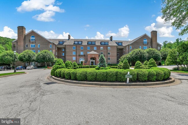 Foto del edificio - 2331 Old Court Rd
