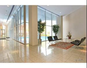 Foto del edificio - 1720 Maple Ave