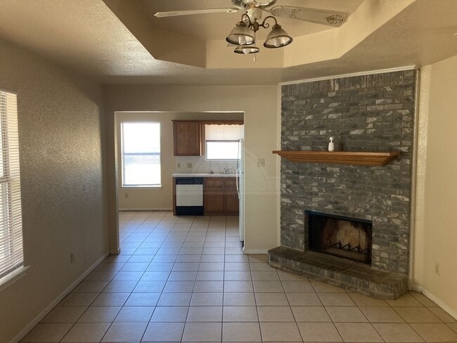 Building Photo - 2513 Bermuda Dr