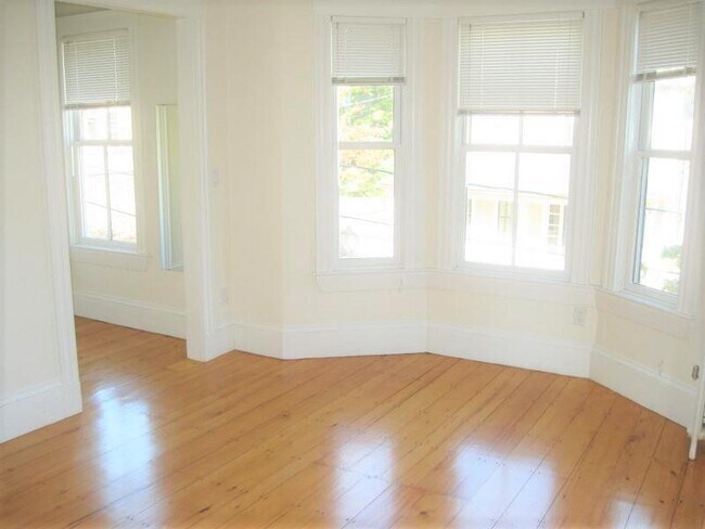 Foto del edificio - 30 Healey St