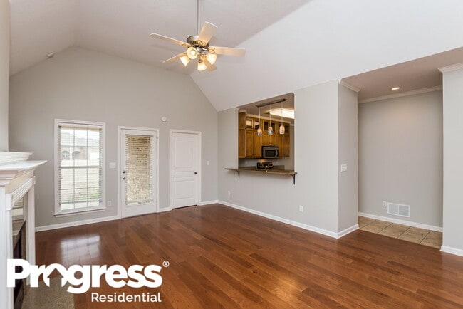 Building Photo - 7324 Wind Park Dr E