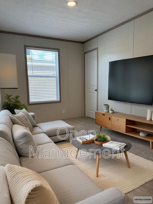 Foto del edificio - 755 N Tratt St