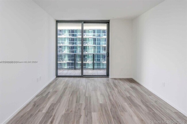 Foto del edificio - 801 S Miami Ave