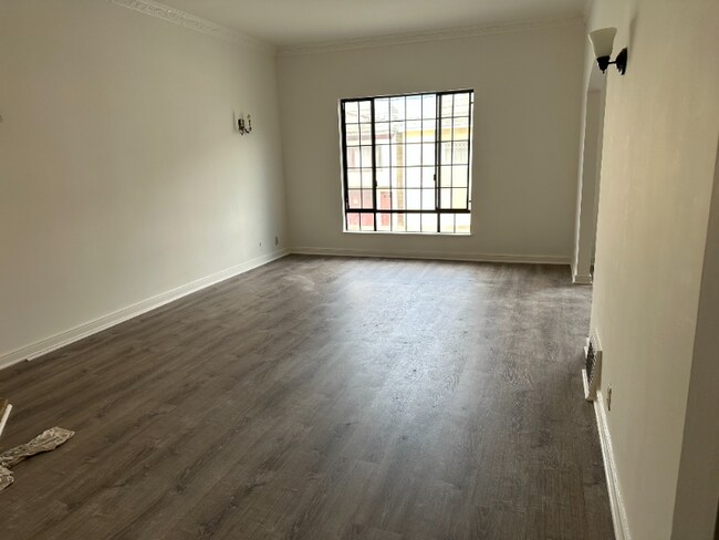 Foto del edificio - 1347 10th Ave