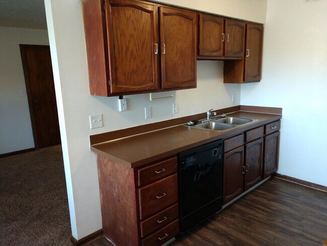 Foto del edificio - 1300 SW 10th St