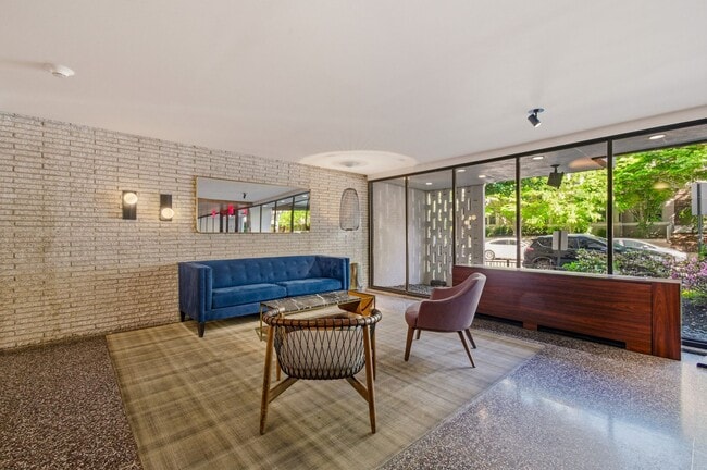 Foto del edificio - 1440 N Street NW