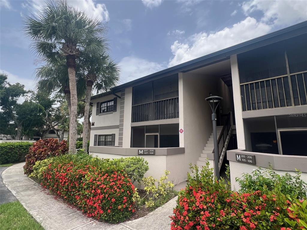Foto principal - 1515 Forrest Nelson Blvd