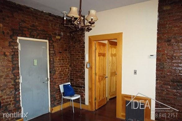 Building Photo - 138 Lexington Ave