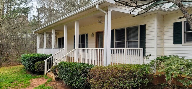 Photo - 1731 Gaissert Rd House