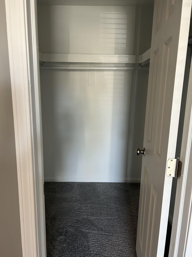 walk in closet - 1482 Cliff Ct