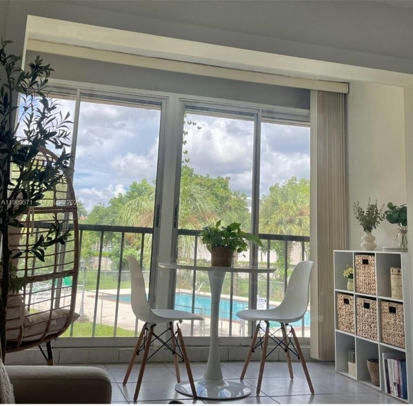 Photo - 9405 W Flagler St Apartment