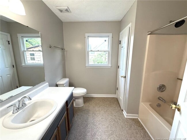 Building Photo - 2201 Twinflower Ct