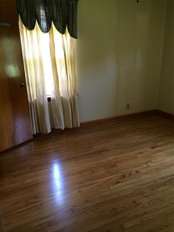 Building Photo - 4601 Libbey Dr