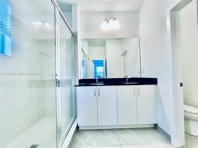 Foto del edificio - 5673 Cerva Ln