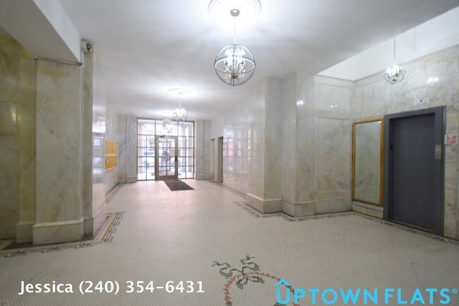 Building Photo - 166 W 129th St