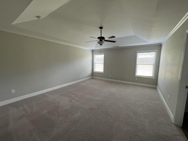 Building Photo - 668 River Mist Cir
