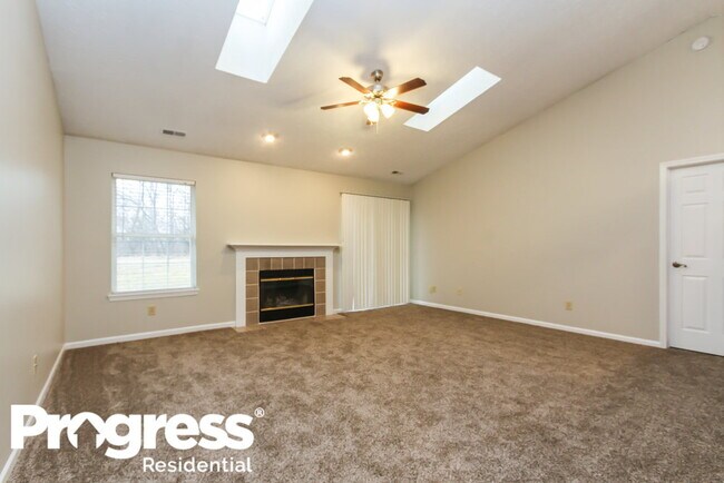 Building Photo - 12036 Pepperwood Dr