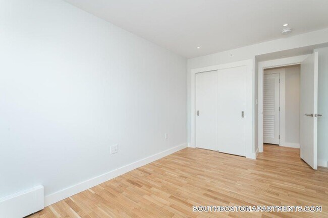 Foto del edificio - 1410 Columbia Rd