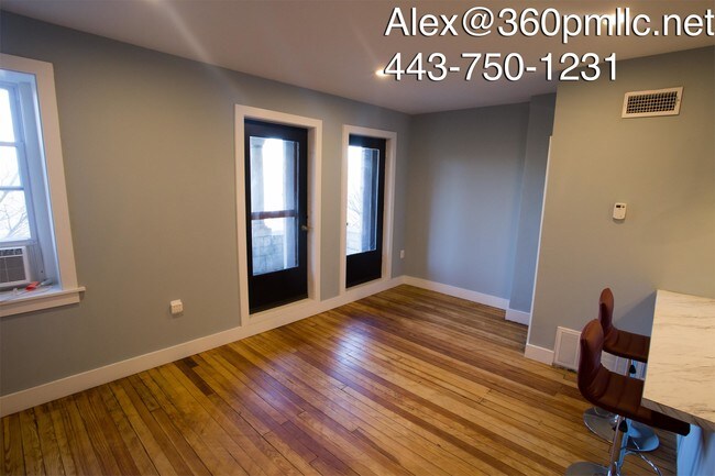 Building Photo - 1514 W Mt Royal Ave