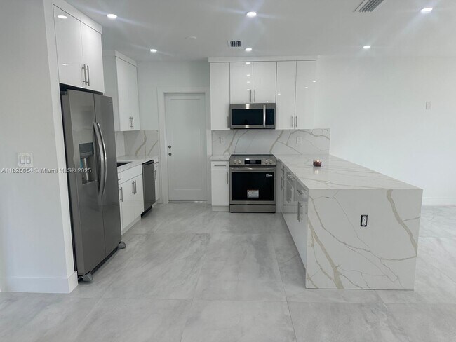 Foto del edificio - 771 NW 15th St